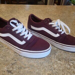 Van's Old Skool Shoes - Maroon - Women's size 8.5